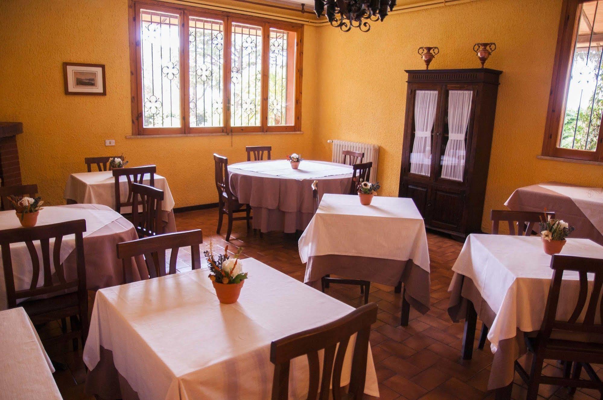 Hotel Villa Maria Luigia Фраскати Экстерьер фото
